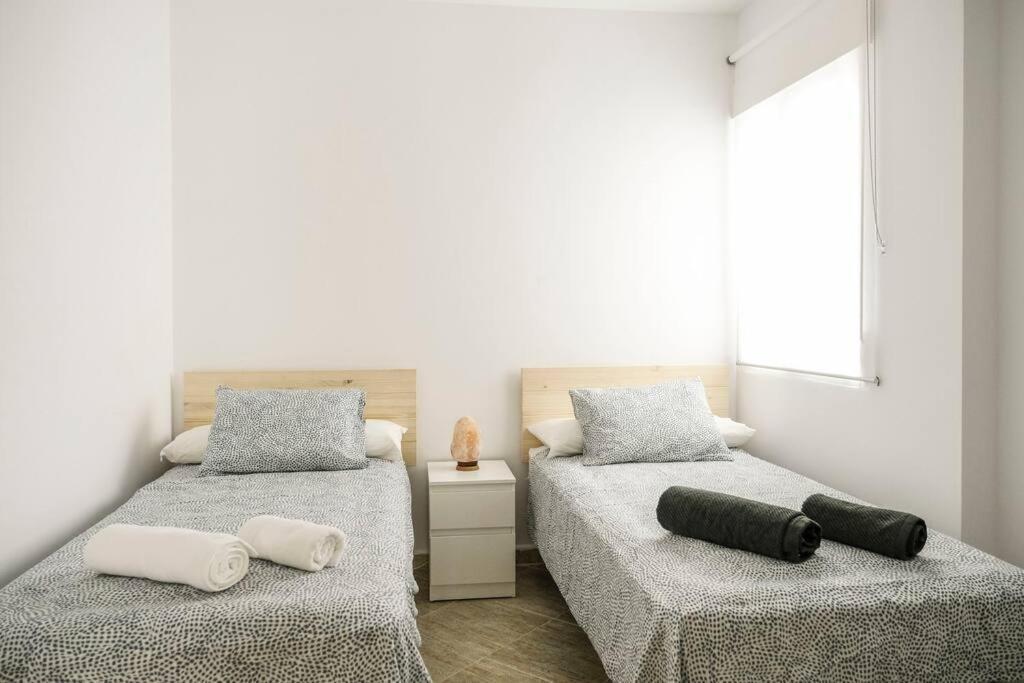 Apartamento A 100M Del Ayuntamiento Уельва Екстер'єр фото
